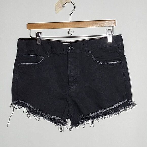 We The Free Pants - We The Free Loving Good Vibrations Cut Off Black Denim Jean Shorts Sz28 Mid Rise